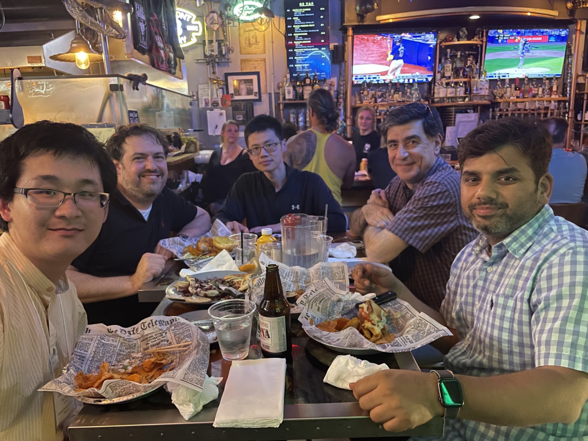 Dinner with the Columbia Crew!